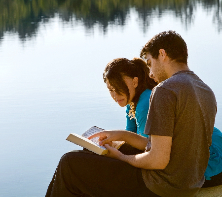 Finding Hope in God’s Promises – Glynis Belec